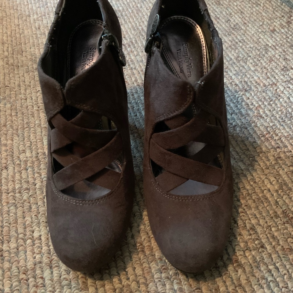 Vera Wang heels. Dark gray brushed suede. Worn maybe once. Size 7